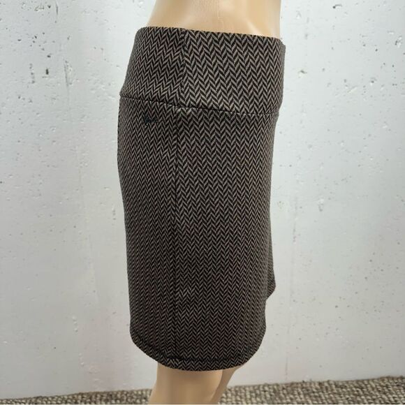 KAVU size Small Black & Brown Knit Herringbone Stretch Pencil Skirt - Picture 6 of 12